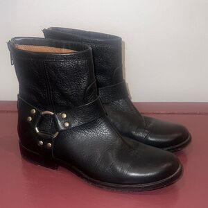 Frye Harness Moto Ankle boots - Size 6.5